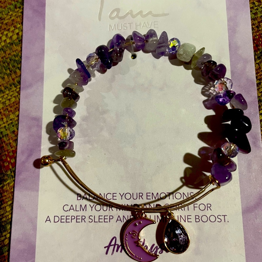 COPY - Bracelet purple with gold also with 2 charms. NWT Amethyst